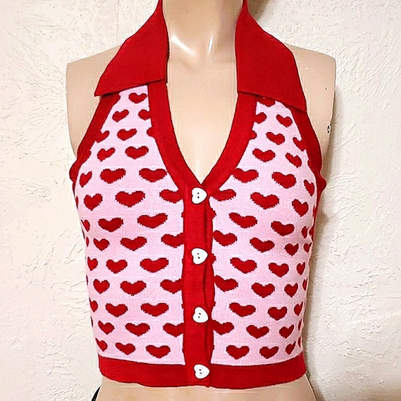 NWT, FACTORY SEALED. Pink➕Red♥️HeartsSoft KnitOpenBackSleeveless CropTop - Picture 2 of 4